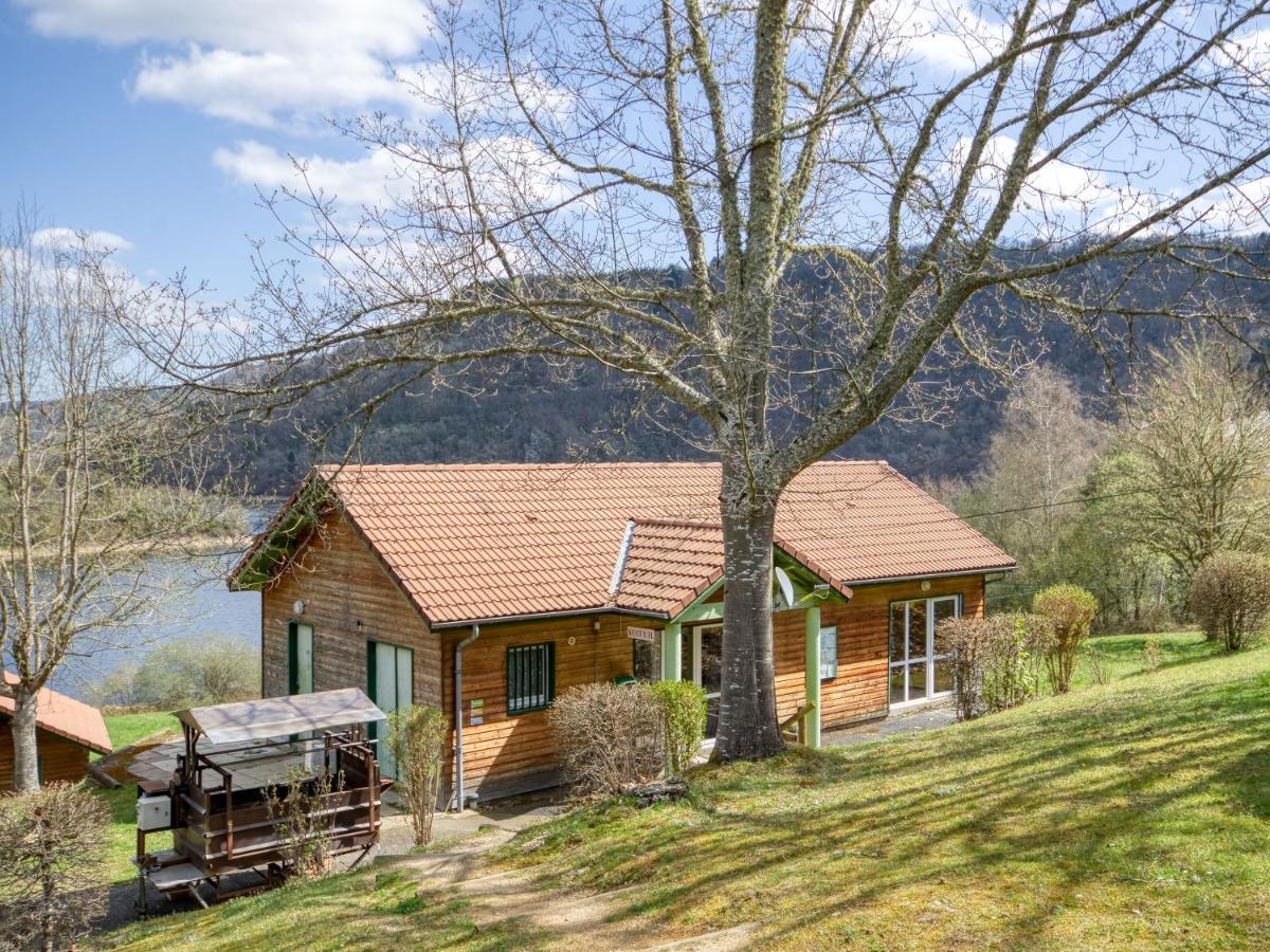 Vacanceole - Les Chalets De La Chazotte Saint-Jacques-dʼAmbur Kültér fotó