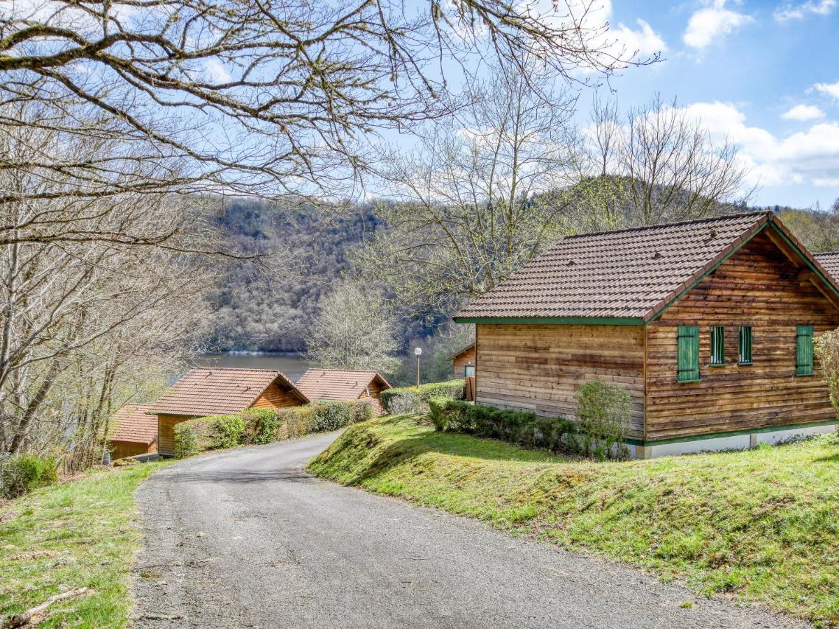 Vacanceole - Les Chalets De La Chazotte Saint-Jacques-dʼAmbur Kültér fotó