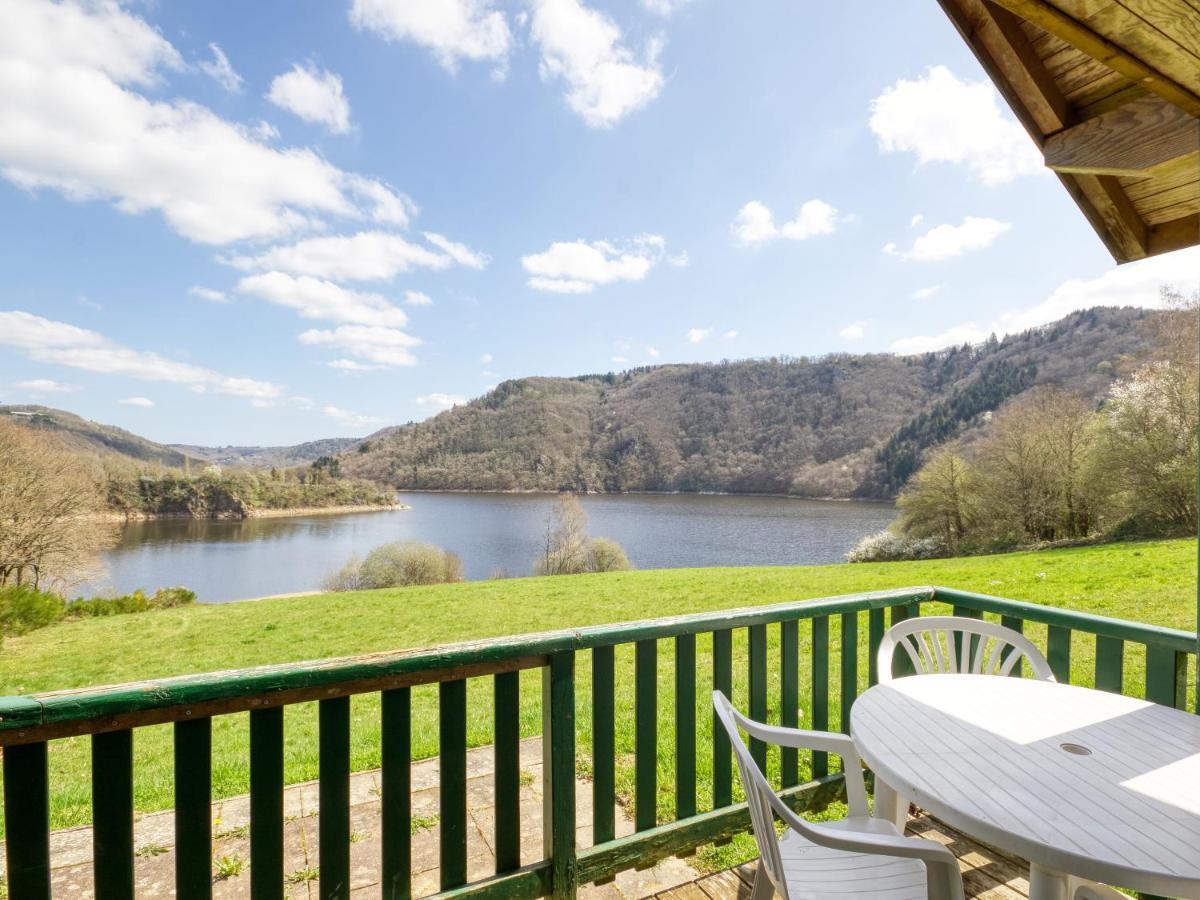 Vacanceole - Les Chalets De La Chazotte Saint-Jacques-dʼAmbur Kültér fotó